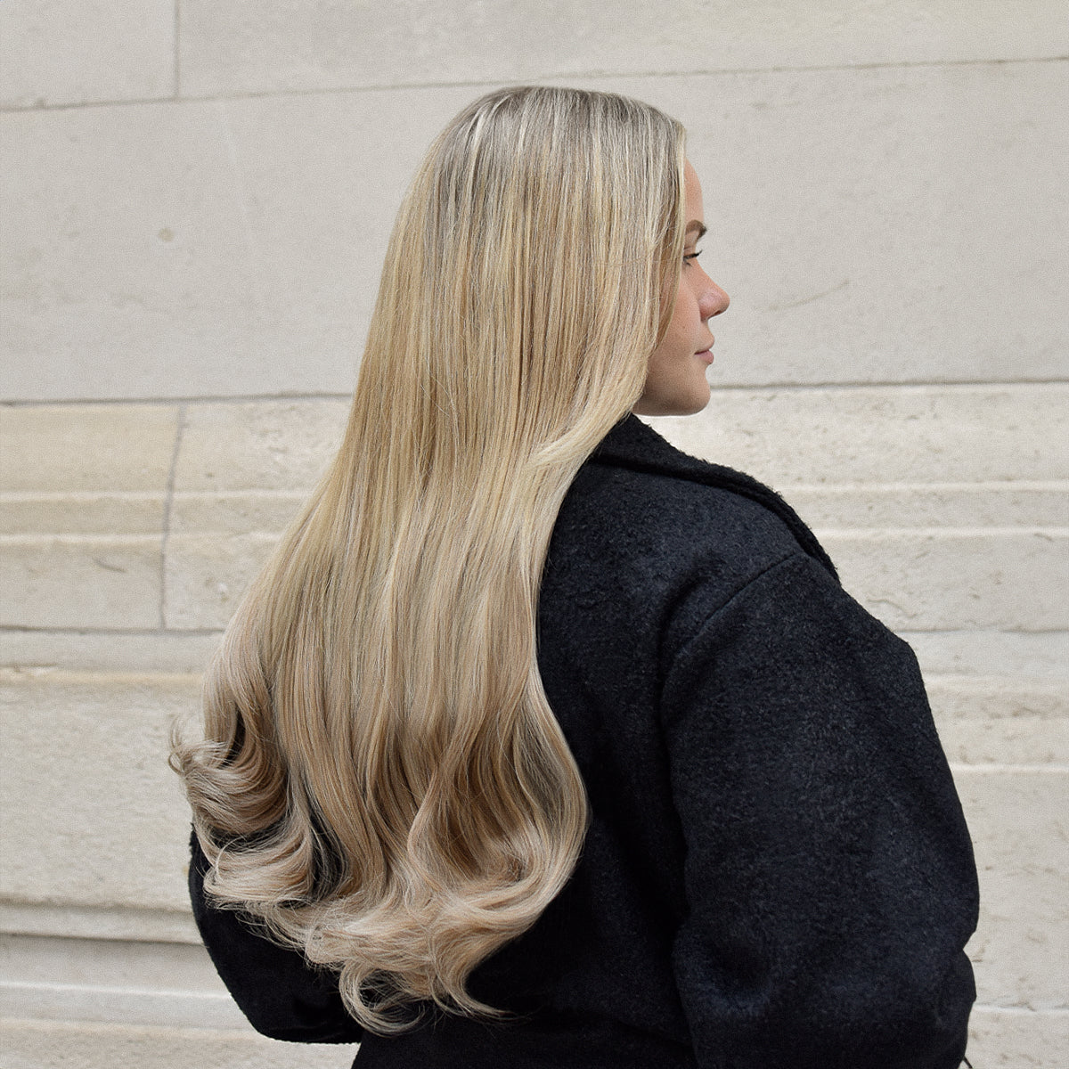 20" RealFeel Curly Clip In Hair Extensions