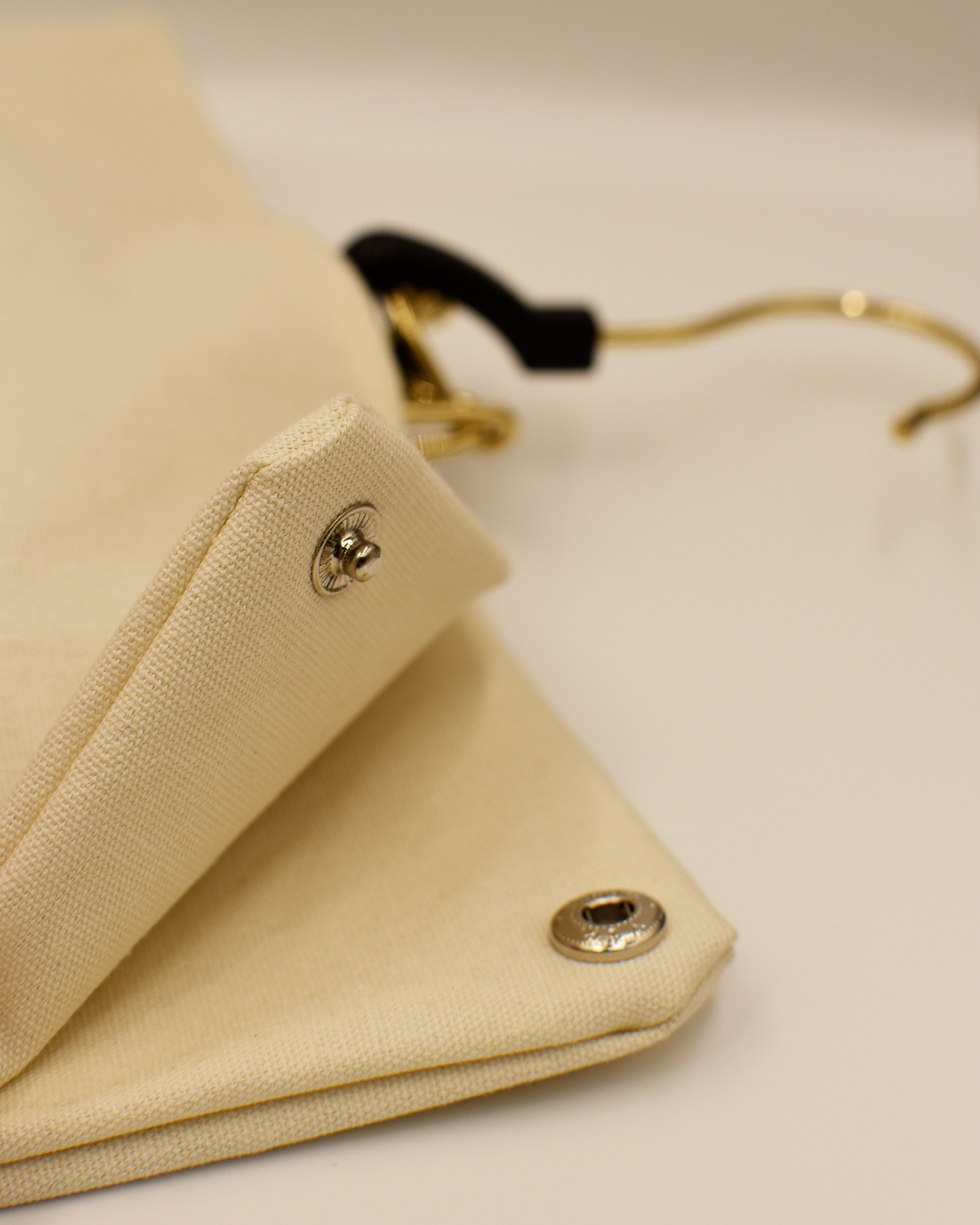 Keep It Nice Hair Extension Case & Hanger