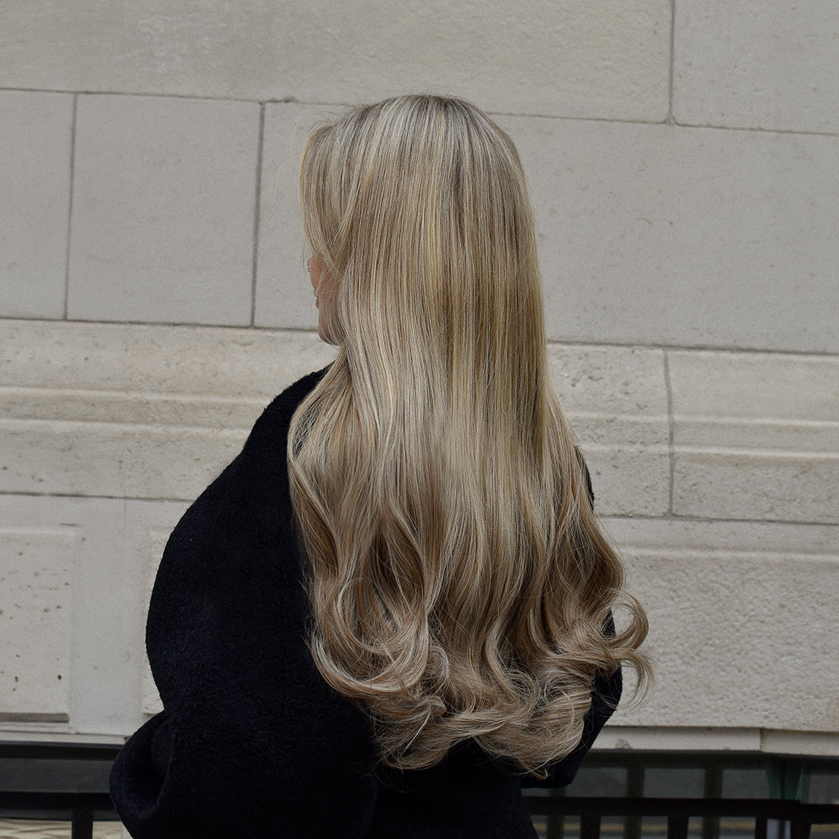 20" RealFeel Curly Clip In Hair Extensions